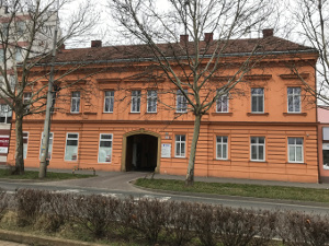 Vjezd do budovy